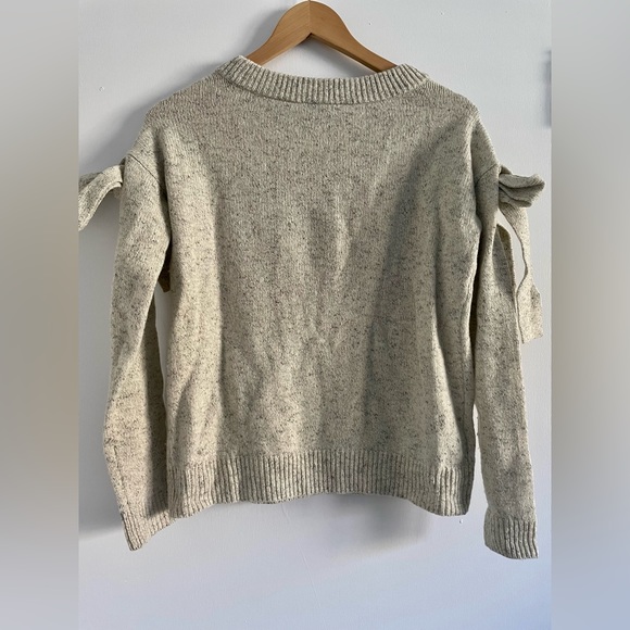 Ann Taylor Bow Sleeve Sweater - Picture 3 of 5